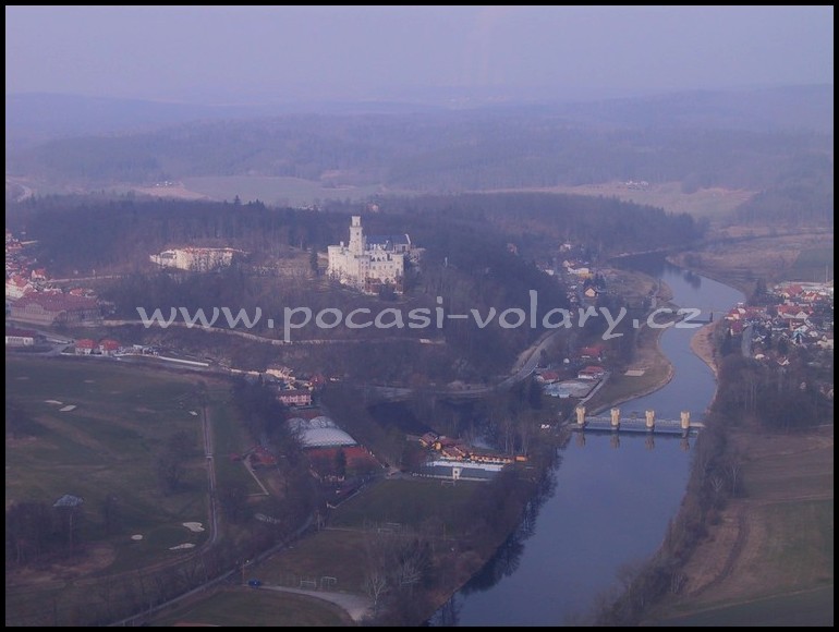 Hlubok� nad Vltavou