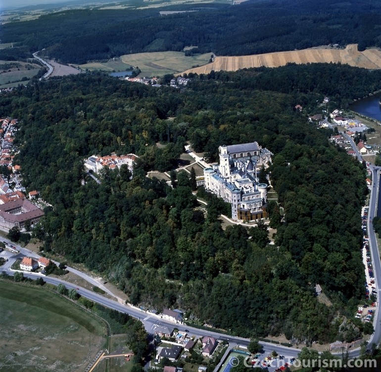 Hlubok� nad Vltavou